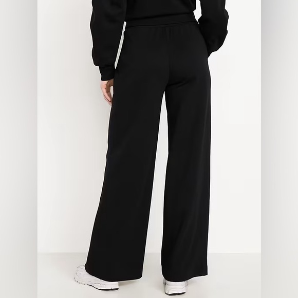NEW! Black Extra High-Waisted Dynamic Fleece Wide-Leg Sweatpants🩷 #784449 - Picture 2 of 5